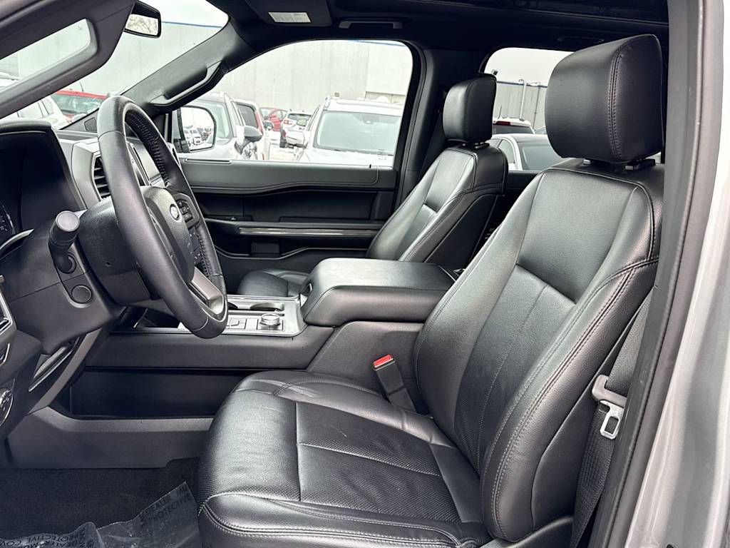Thumbnail: 2020 Ford Expedition - 10