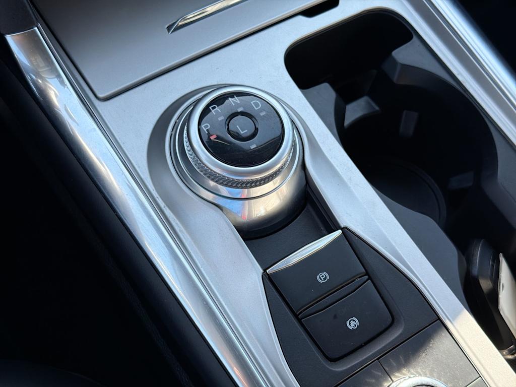 Thumbnail: 2023 Ford Explorer - 15