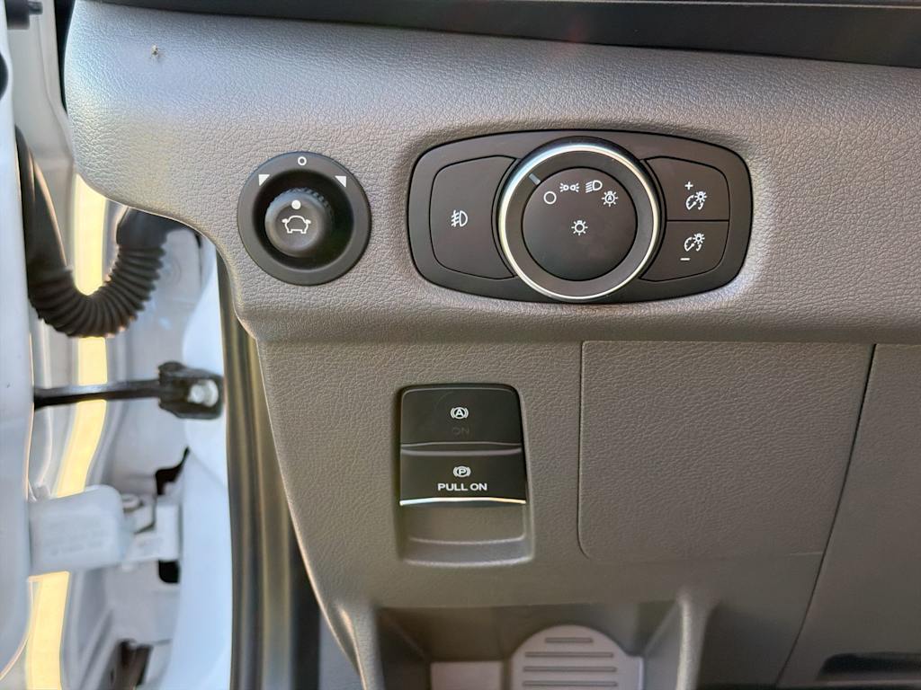 Thumbnail: 2025 Ford Transit Series - 31