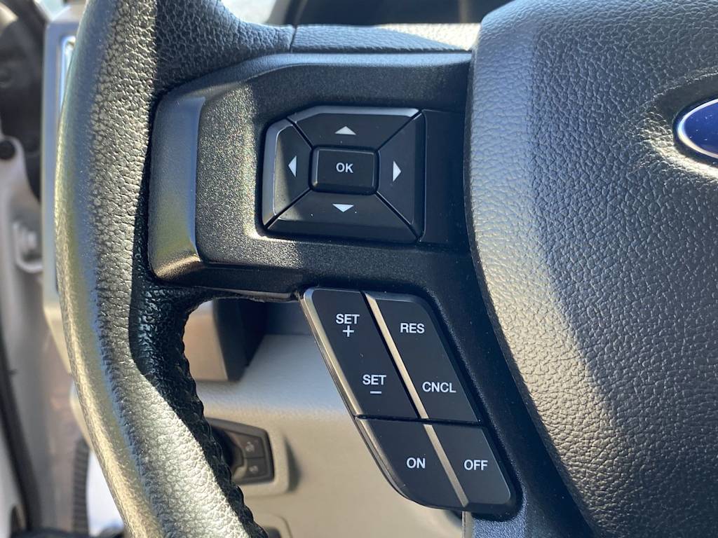 2016 Ford F-150 XLT 27