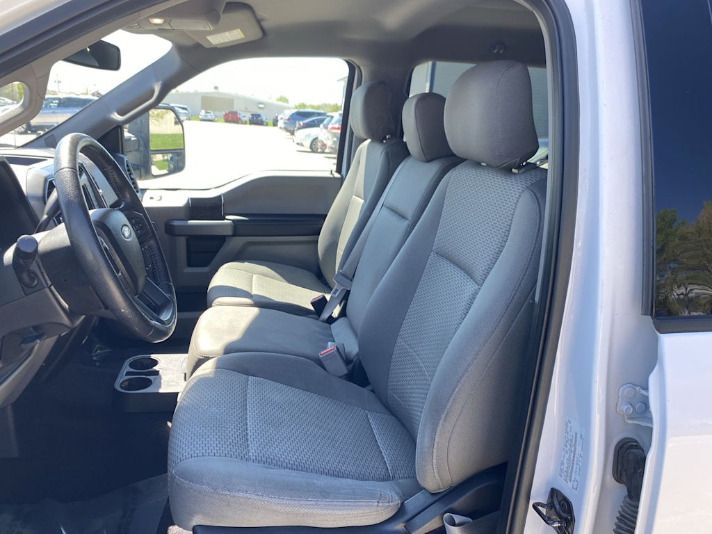 2016 Ford F-150 XLT 10
