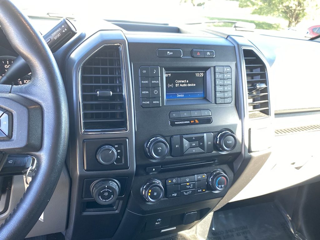Thumbnail: 2017 Ford F-150 - 13