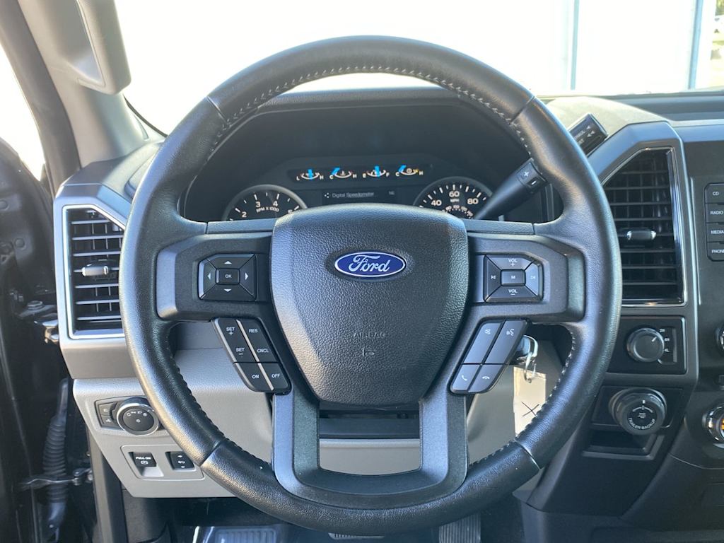 Thumbnail: 2017 Ford F-150 - 12