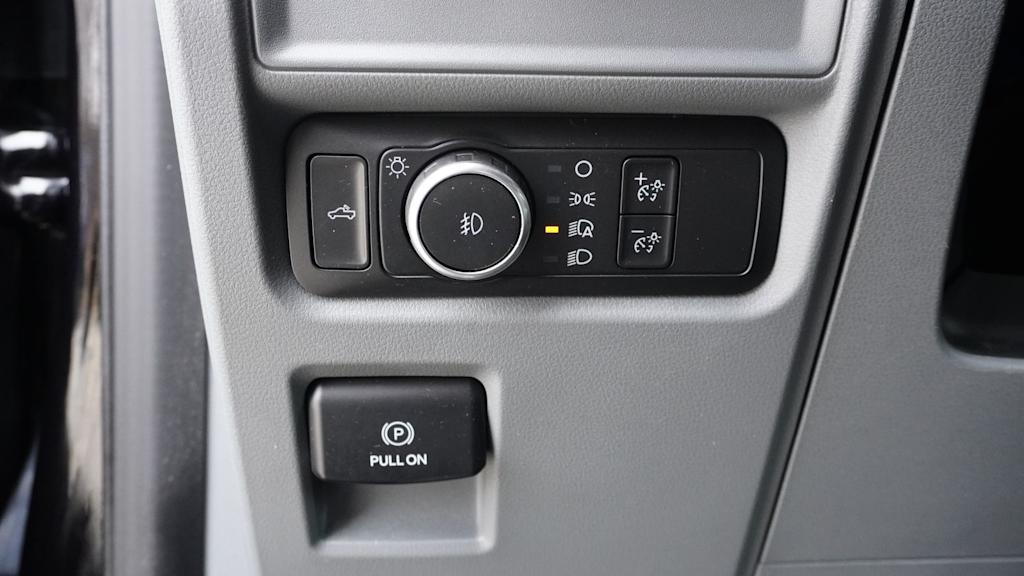 Thumbnail: 2021 Ford F-150 - 21