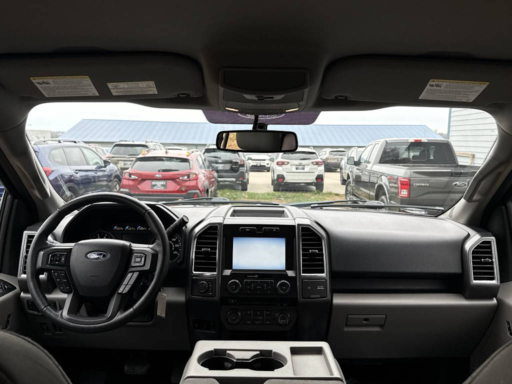 Thumbnail: 2015 Ford F-150 - 9