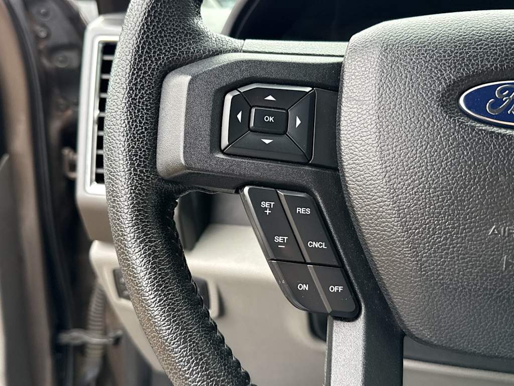 Thumbnail: 2015 Ford F-150 - 28