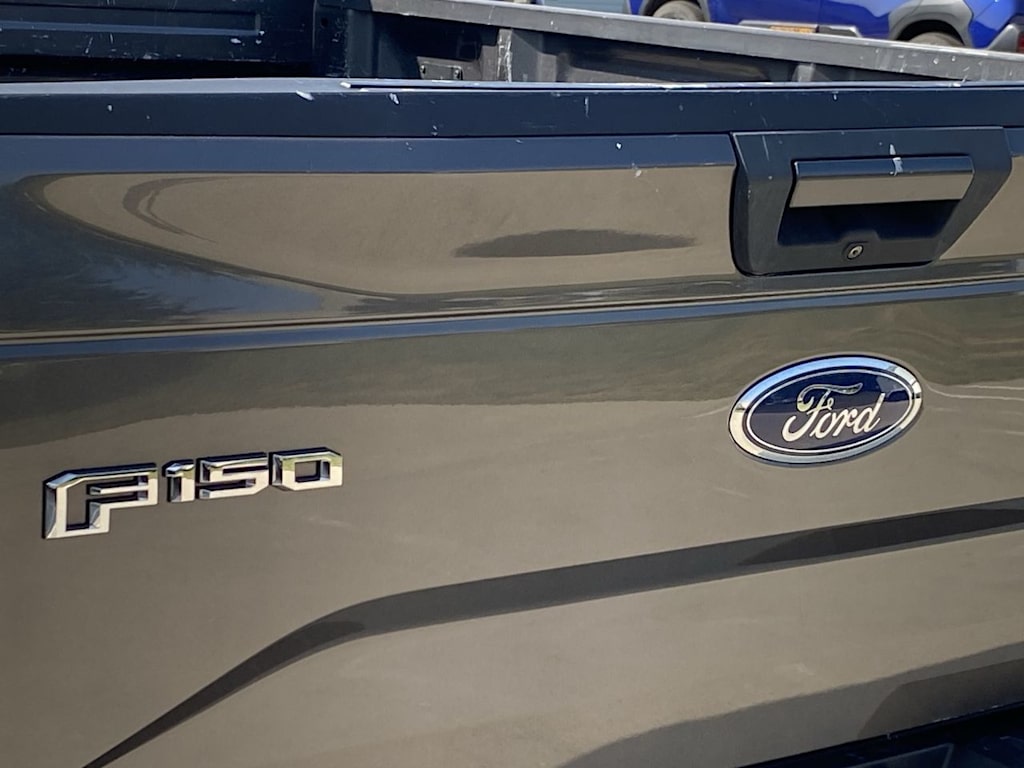 Thumbnail: 2015 Ford F-150 - 25