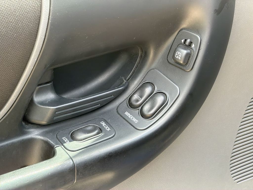 Thumbnail: 2006 Ford Ranger - 21