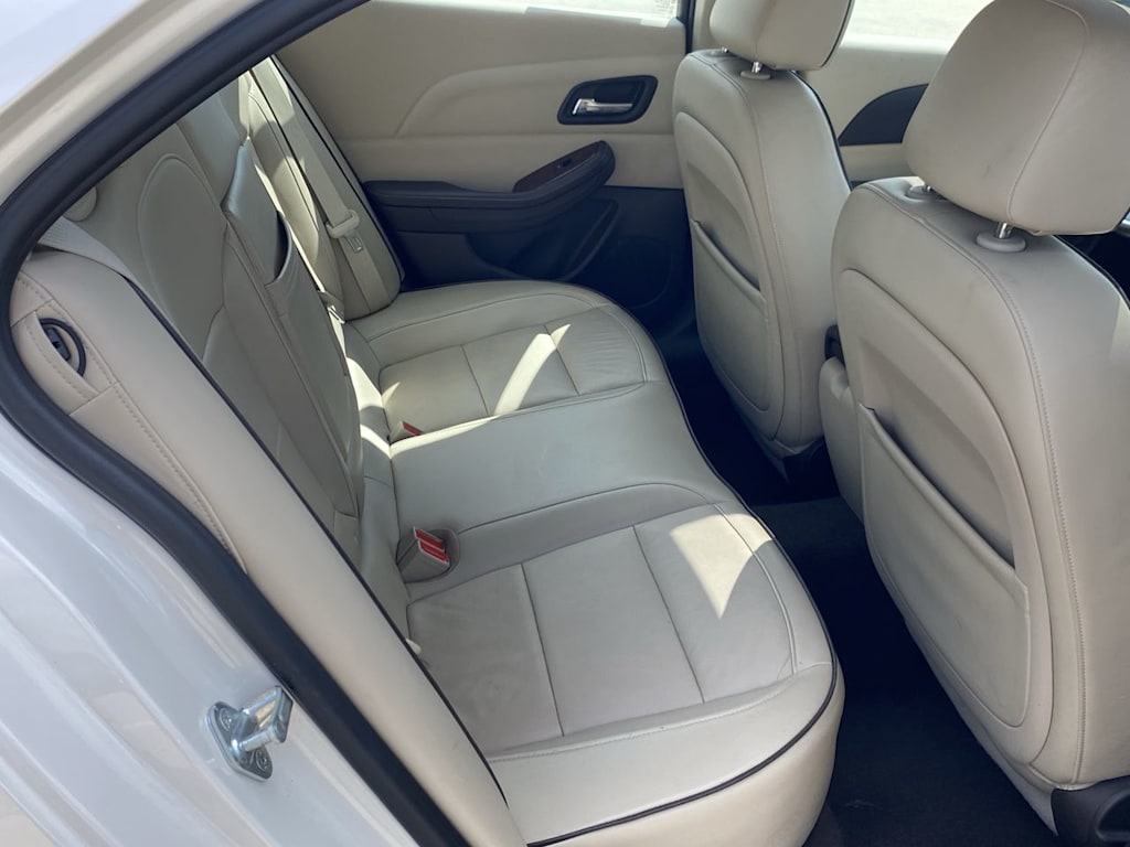 Thumbnail: 2013 Chevrolet Malibu - 28