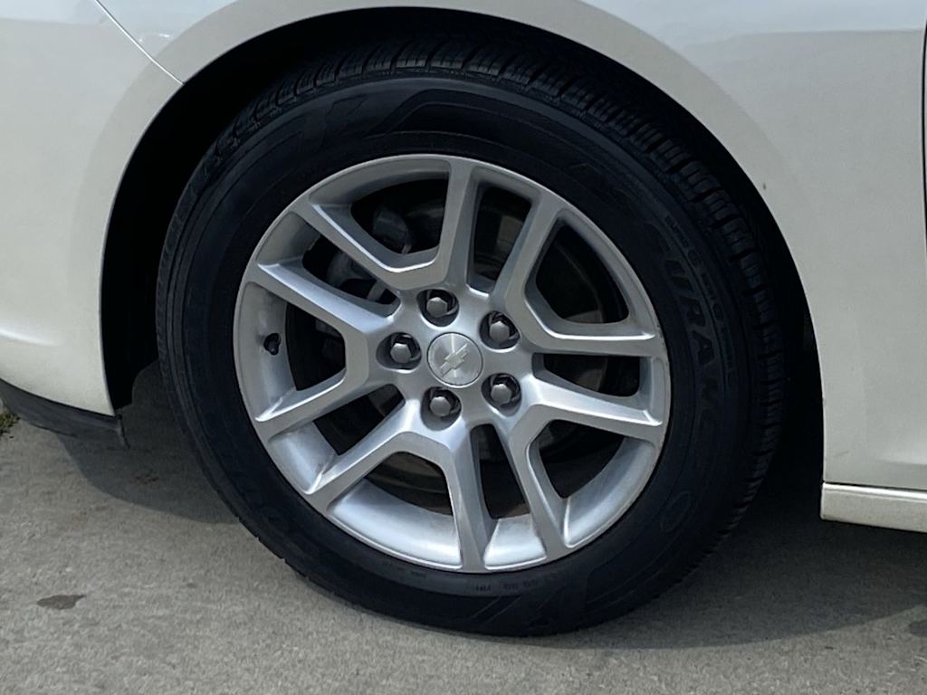 Thumbnail: 2013 Chevrolet Malibu - 7