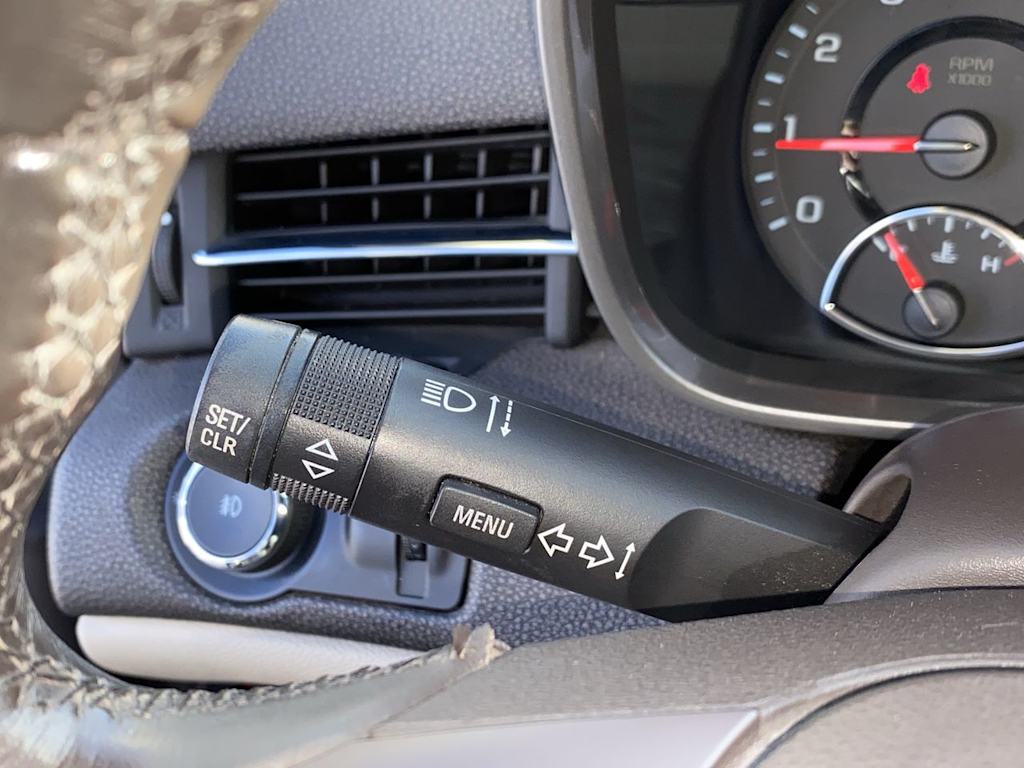 Thumbnail: 2015 Chevrolet Malibu - 16