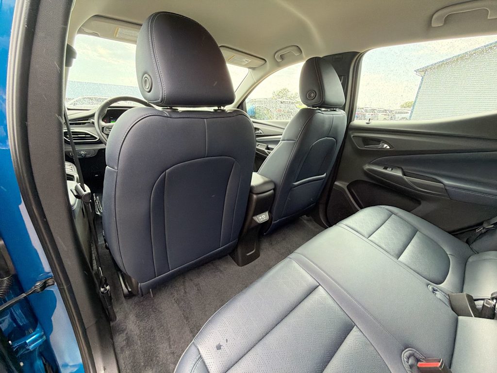 Thumbnail: 2023 Chevrolet Bolt EUV - 12