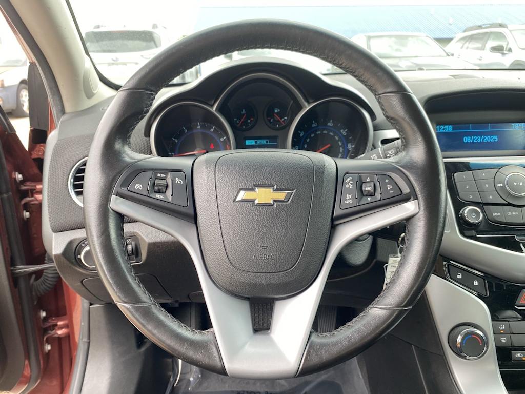 Thumbnail: 2013 Chevrolet Cruze - 13