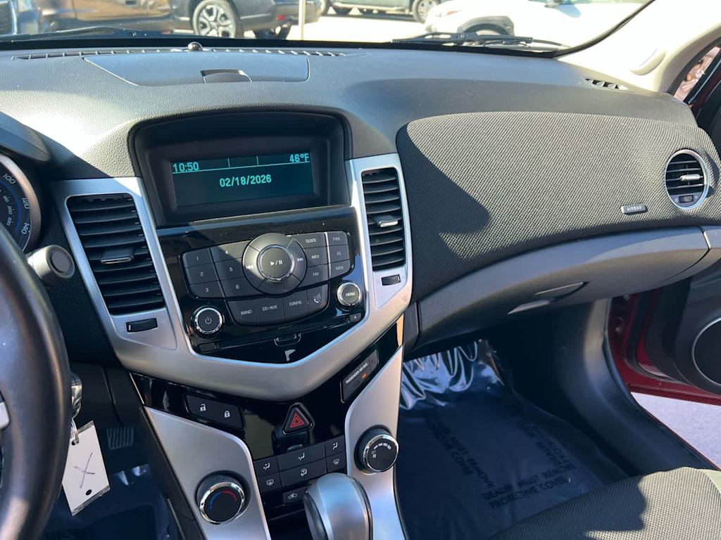 Thumbnail: 2011 Chevrolet Cruze - 2