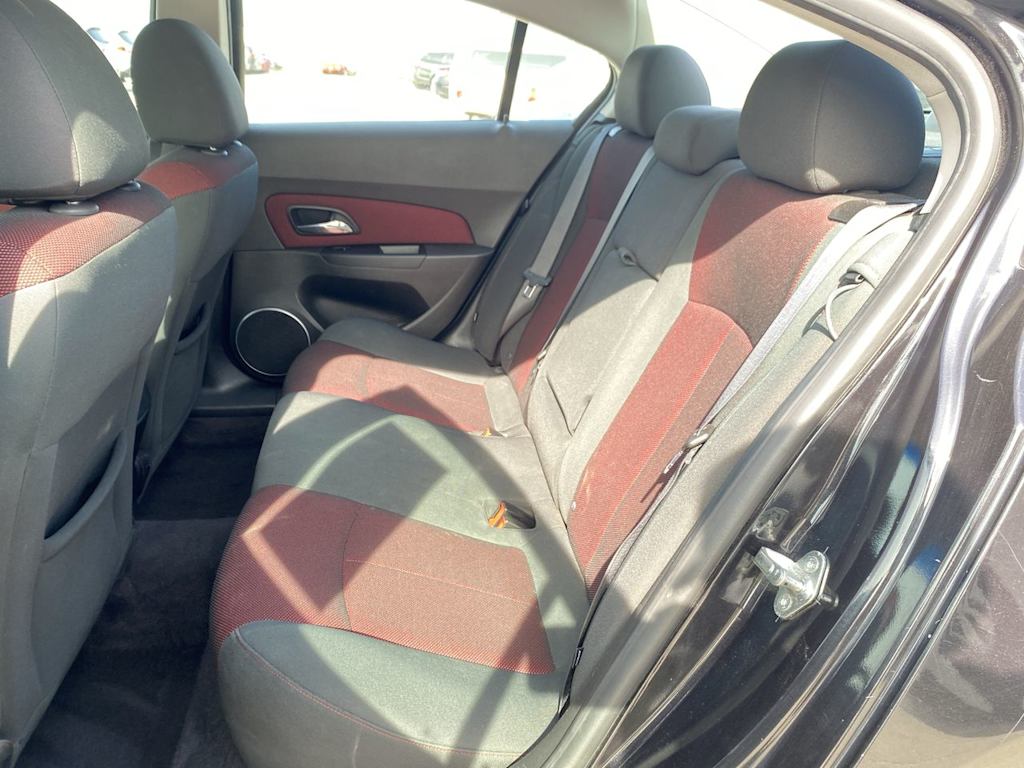 2011 Chevrolet Cruze LT 25