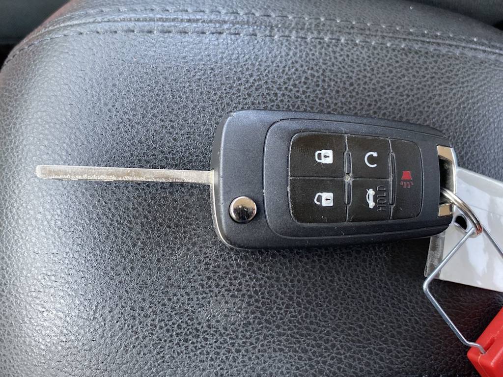 2011 Chevrolet Cruze LT 18