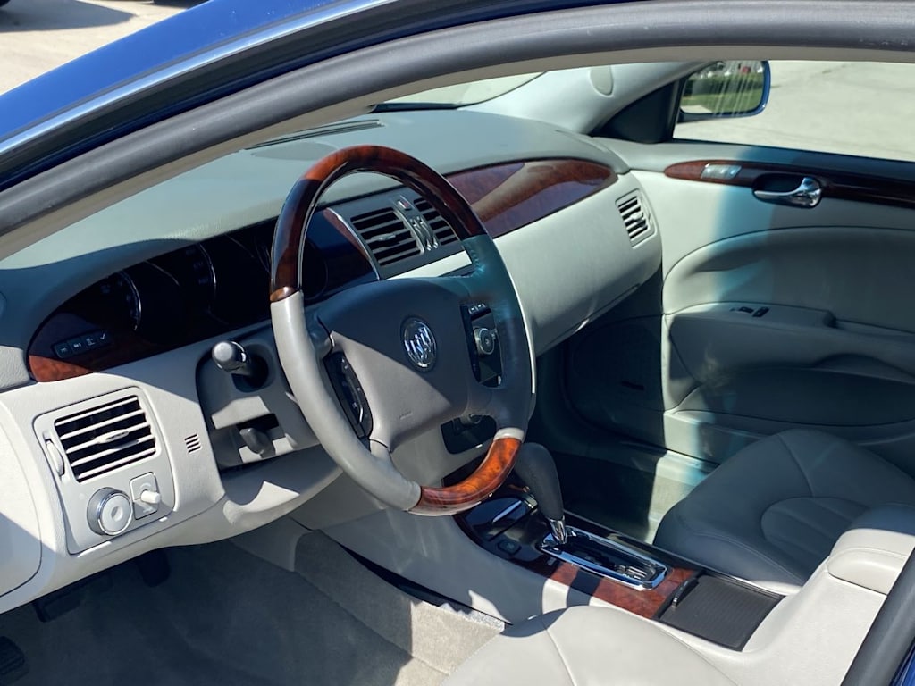 Thumbnail: 2009 Buick Lucerne - 2