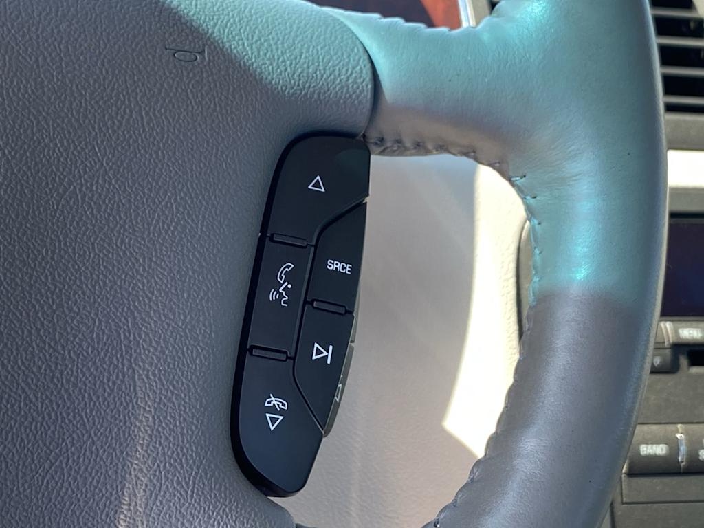 Thumbnail: 2009 Buick Lucerne - 29