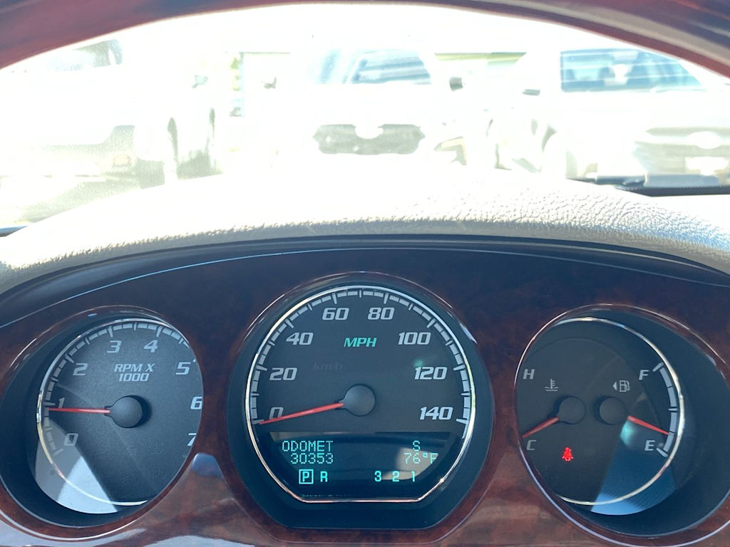 Thumbnail: 2009 Buick Lucerne - 17