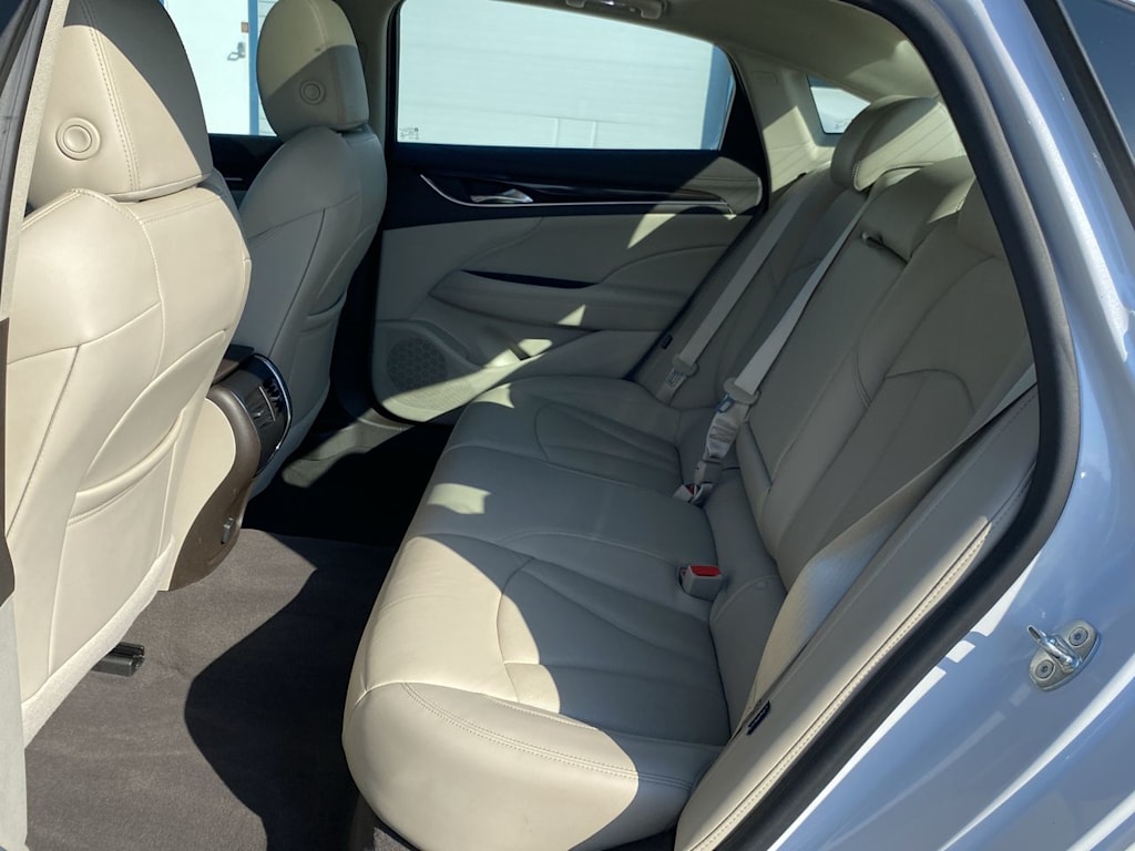 Thumbnail: 2017 Buick LaCrosse - 28