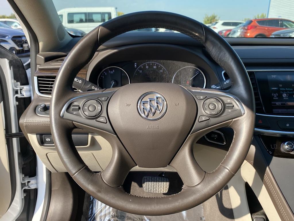 Thumbnail: 2017 Buick LaCrosse - 13