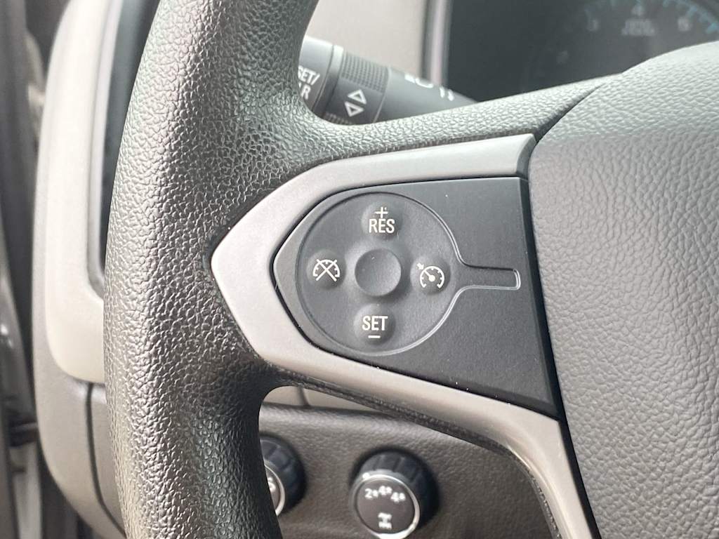 Thumbnail: 2020 Chevrolet Colorado - 26