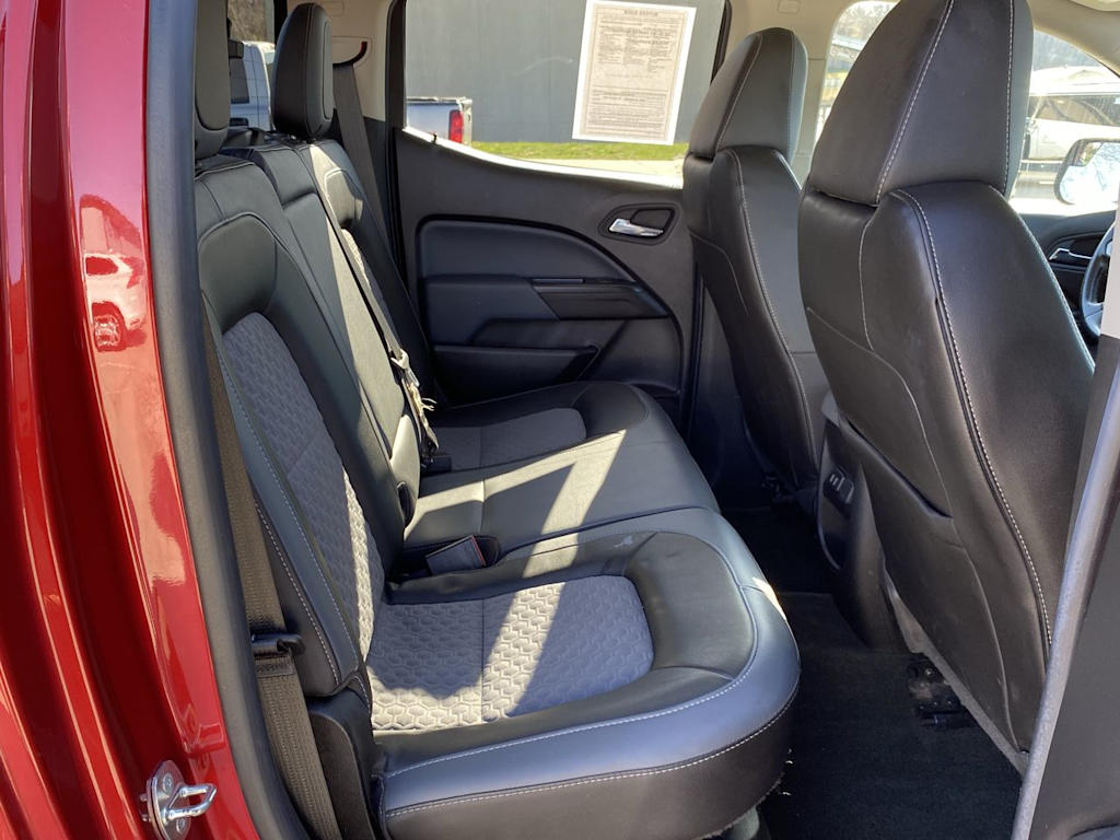 2016 Chevrolet Colorado Z71 26