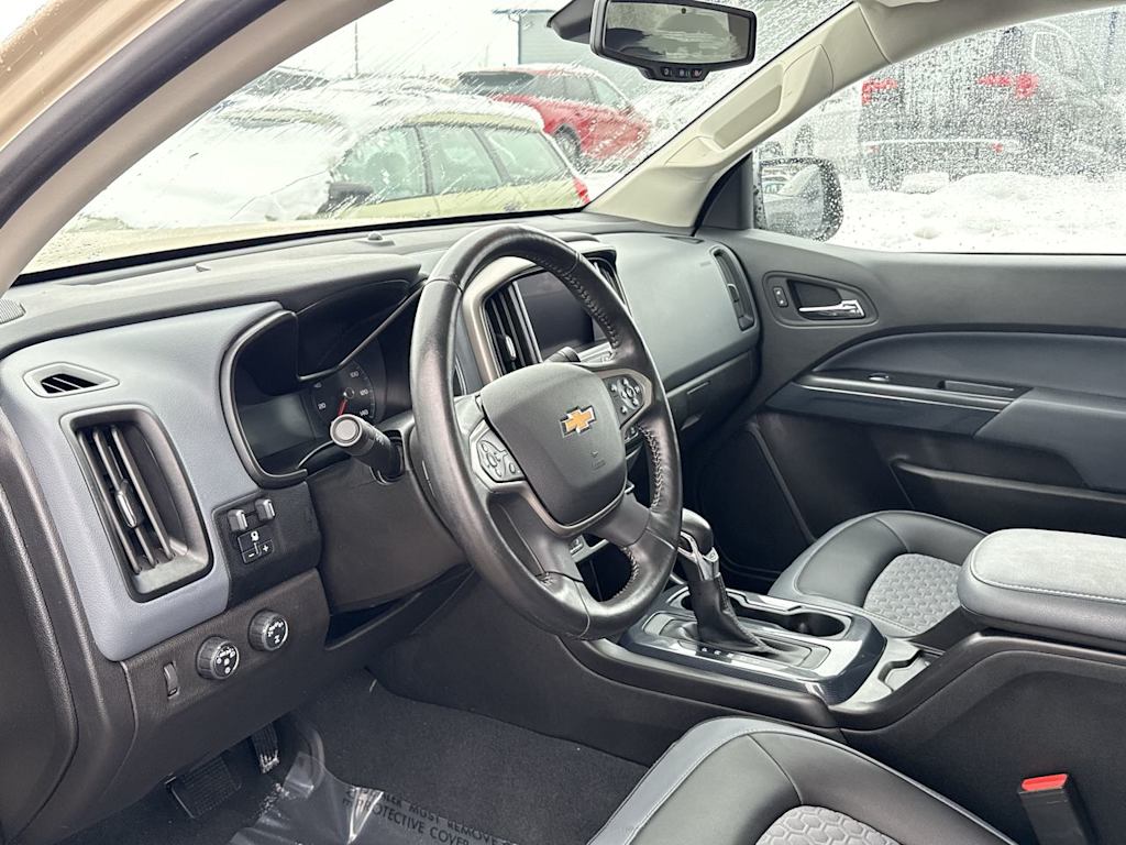 Thumbnail: 2022 Chevrolet Colorado - 2