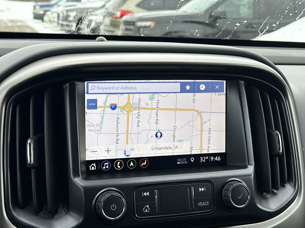 Thumbnail: 2022 Chevrolet Colorado - 30