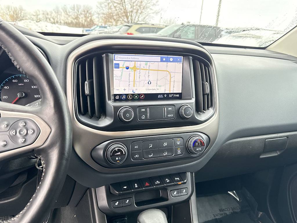 Thumbnail: 2022 Chevrolet Colorado - 13