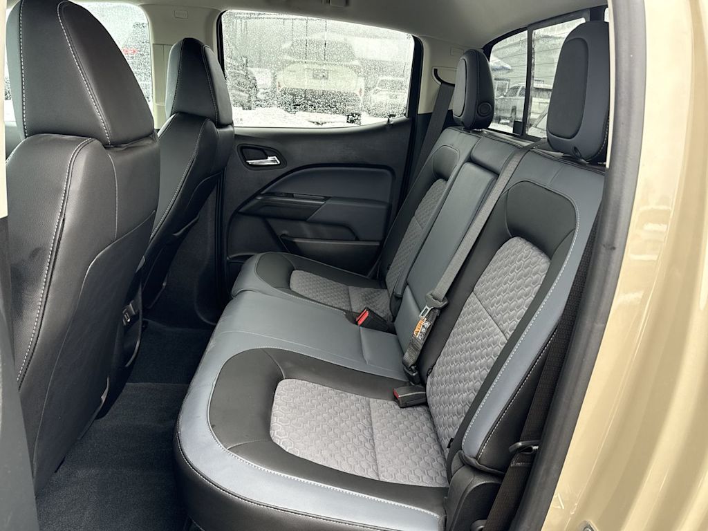 Thumbnail: 2022 Chevrolet Colorado - 25