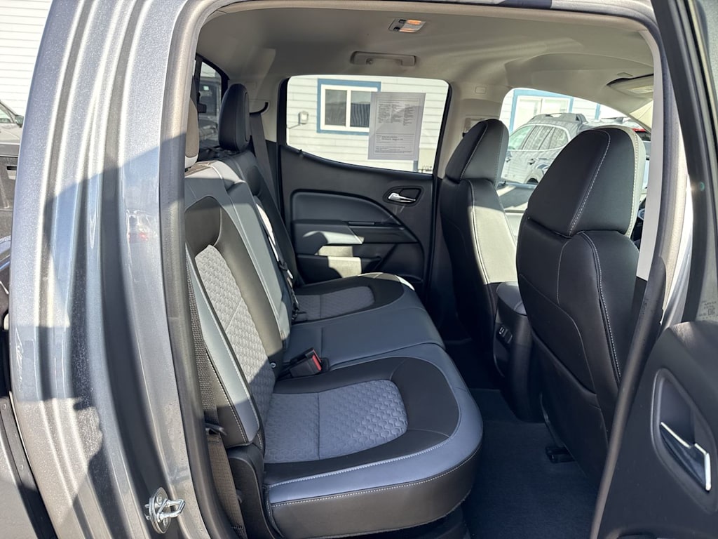 Thumbnail: 2020 Chevrolet Colorado - 26