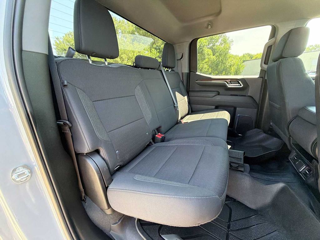 Thumbnail: 2024 Chevrolet Silverado 1500 - 25