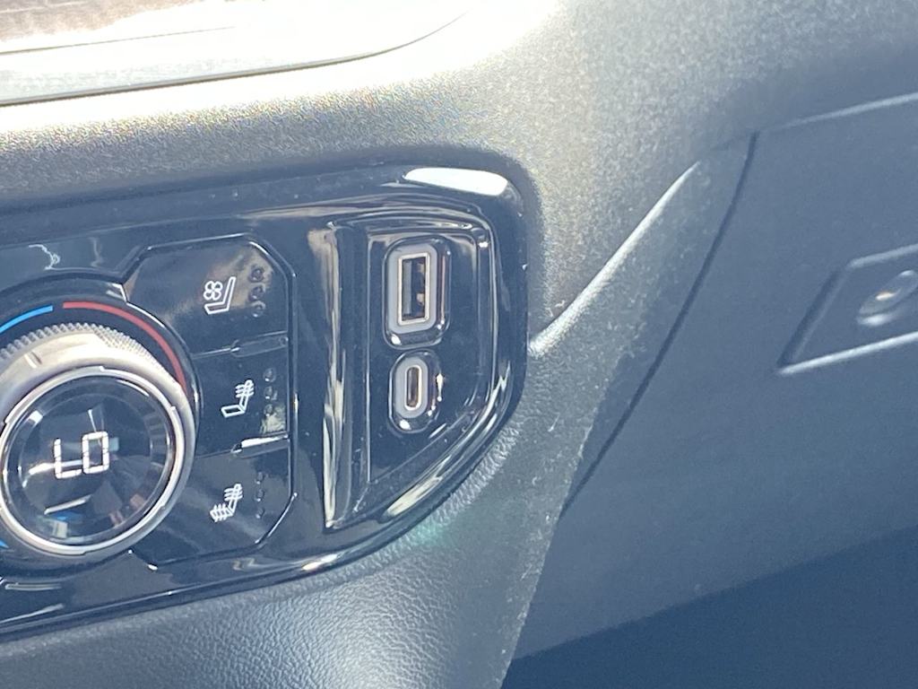 Thumbnail: 2023 Chevrolet Silverado 1500 - 33