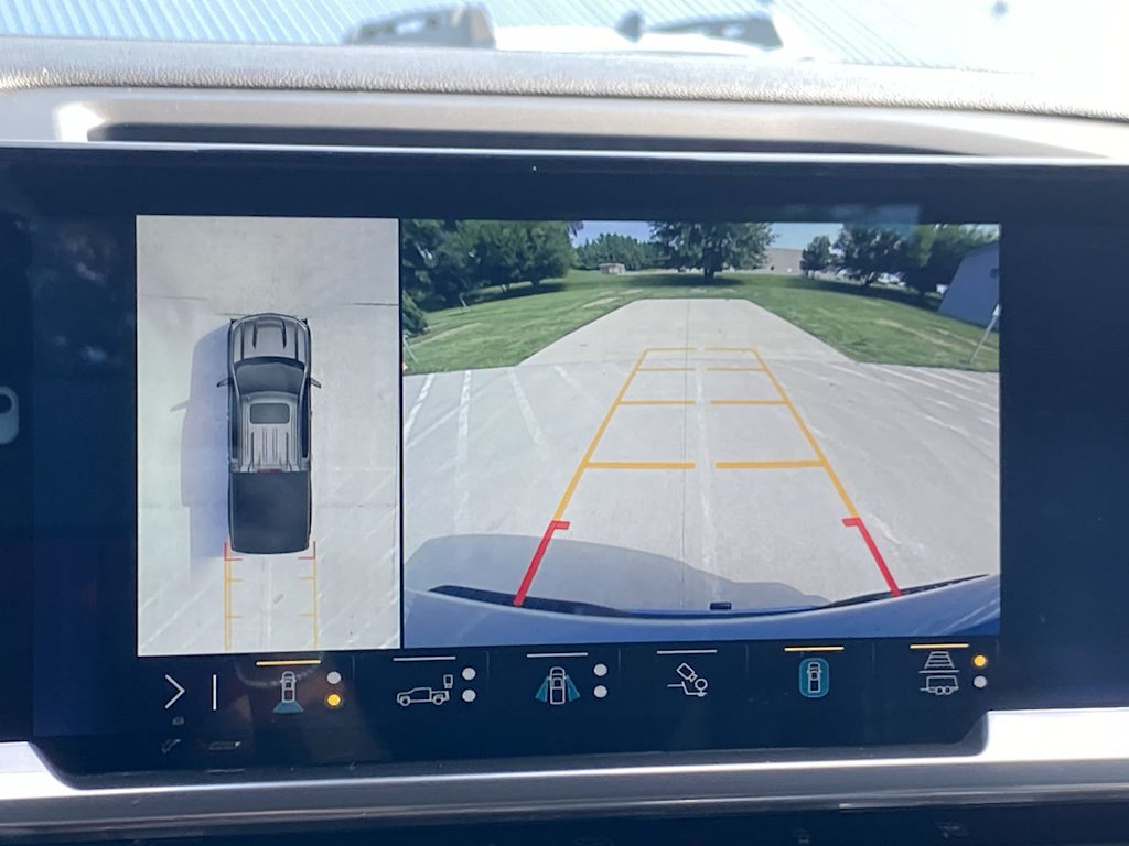 Thumbnail: 2023 Chevrolet Silverado 1500 - 31