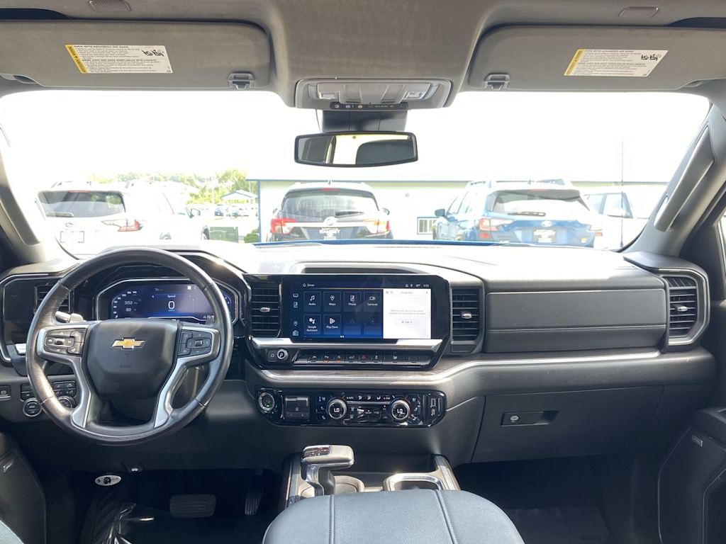 Thumbnail: 2023 Chevrolet Silverado 1500 - 9