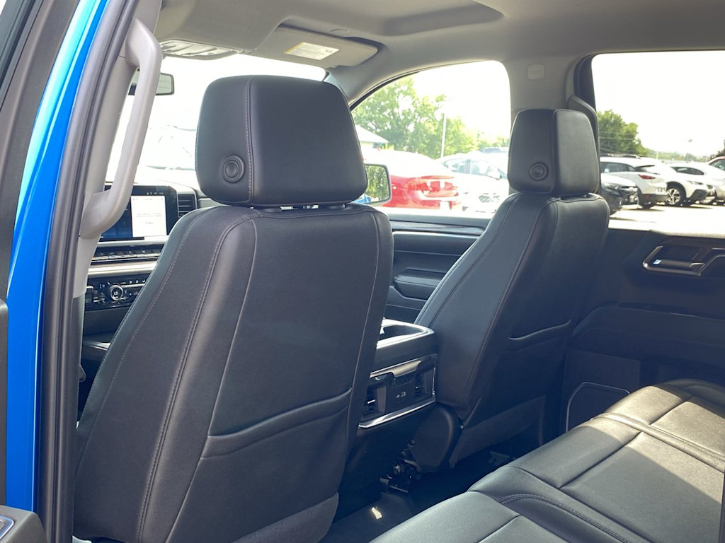 Thumbnail: 2023 Chevrolet Silverado 1500 - 12