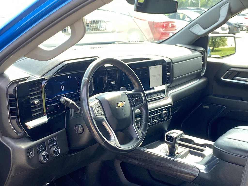 Thumbnail: 2023 Chevrolet Silverado 1500 - 2