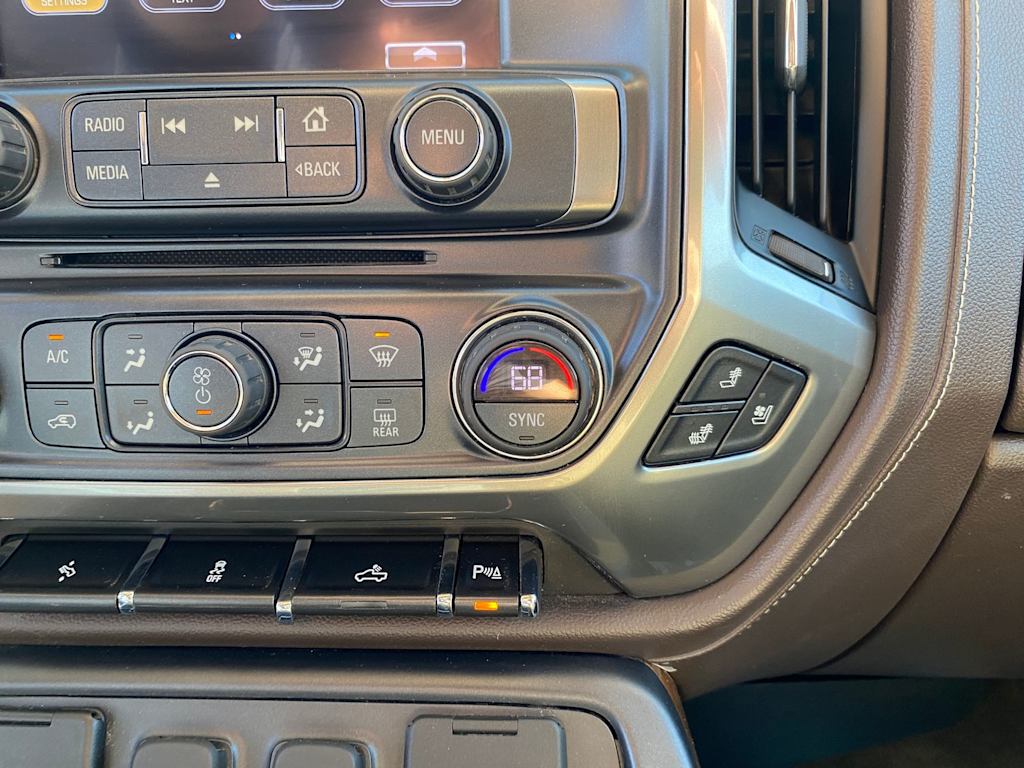 Thumbnail: 2018 Chevrolet Silverado 1500 - 30
