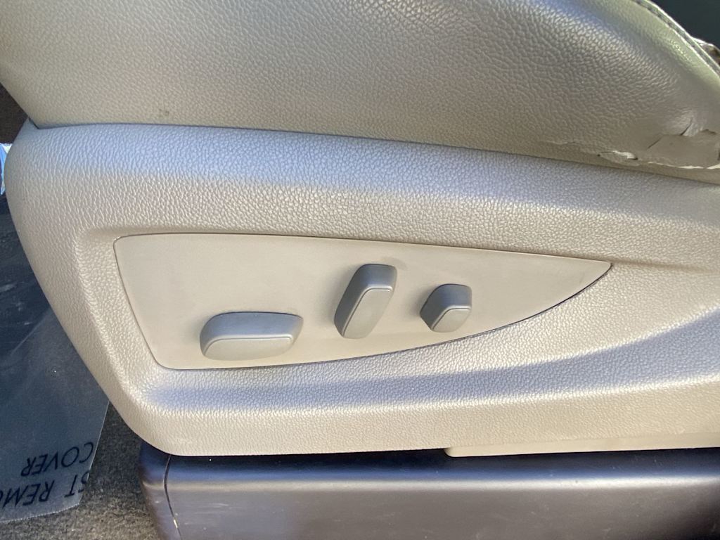 Thumbnail: 2015 Chevrolet Silverado 1500 - 25