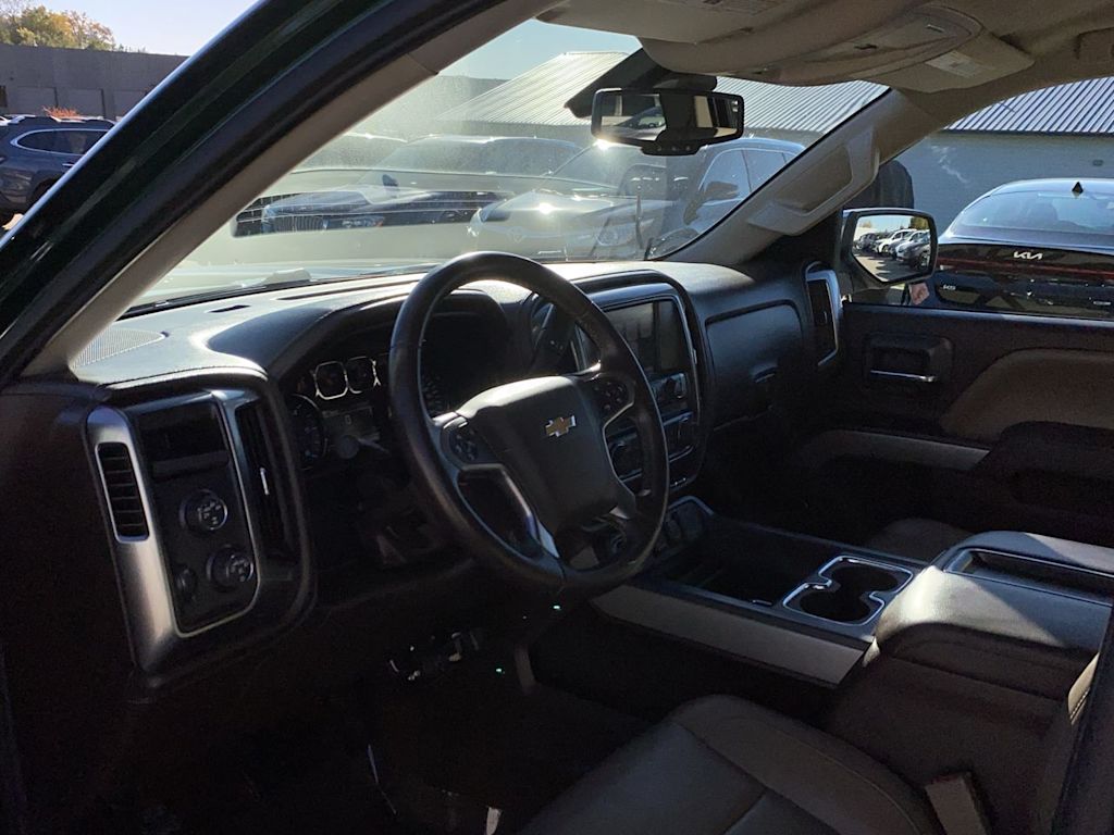 Thumbnail: 2015 Chevrolet Silverado 1500 - 2