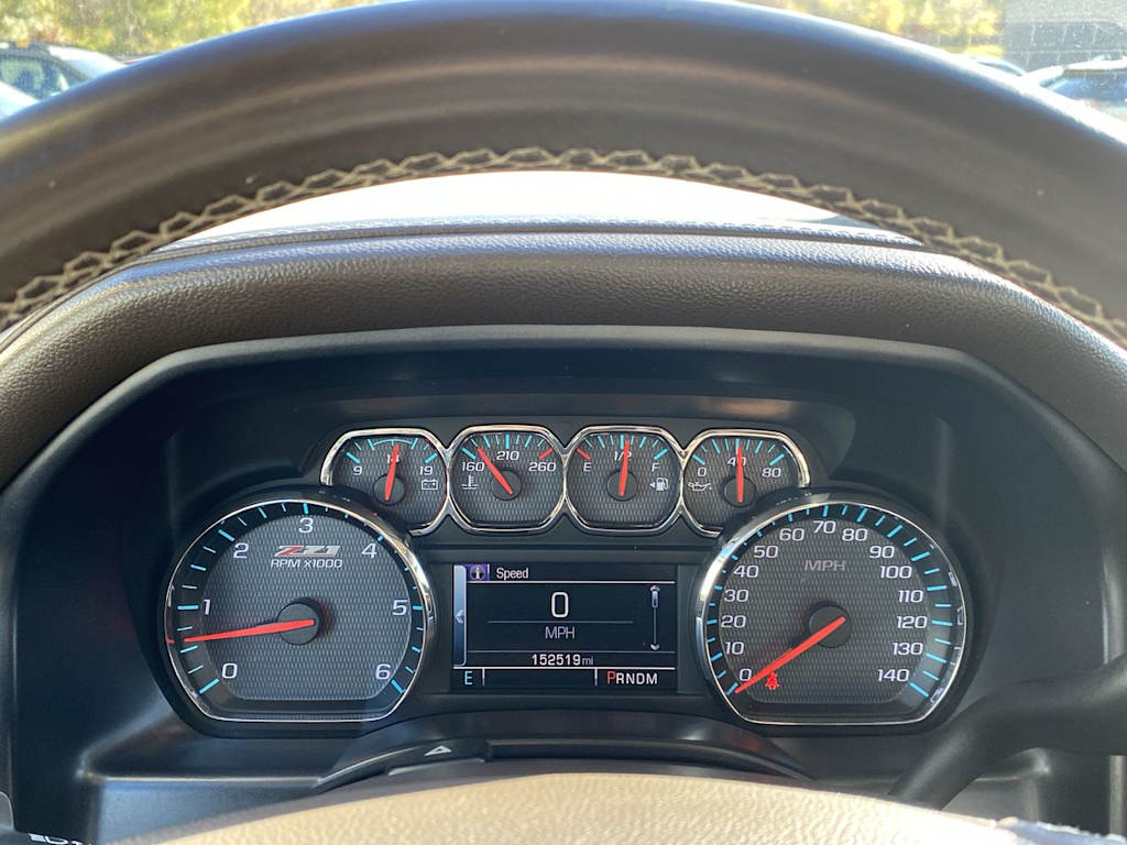 Thumbnail: 2015 Chevrolet Silverado 1500 - 16