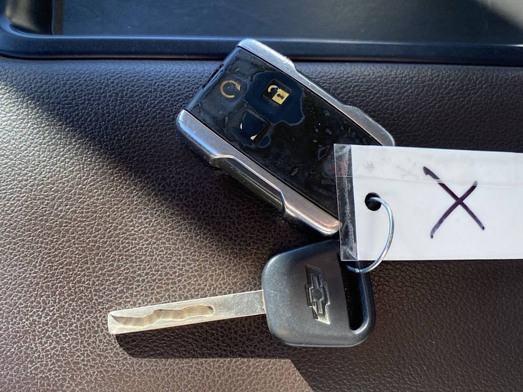 Thumbnail: 2015 Chevrolet Silverado 1500 - 18