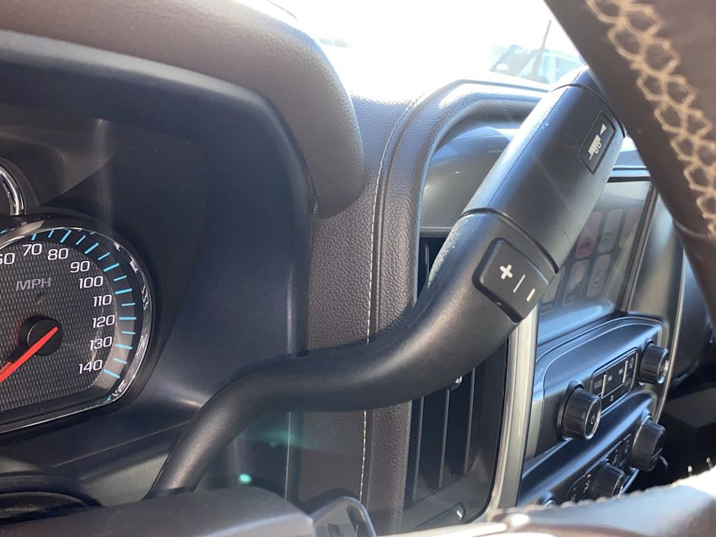 Thumbnail: 2015 Chevrolet Silverado 1500 - 33