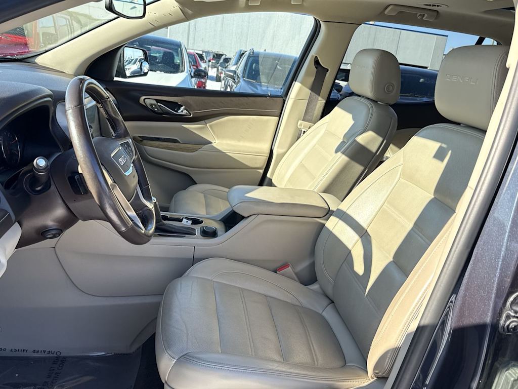 Thumbnail: 2019 GMC Acadia - 10