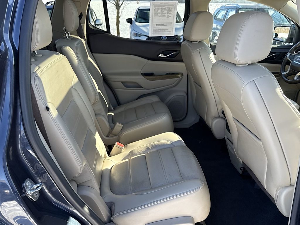 Thumbnail: 2019 GMC Acadia - 28