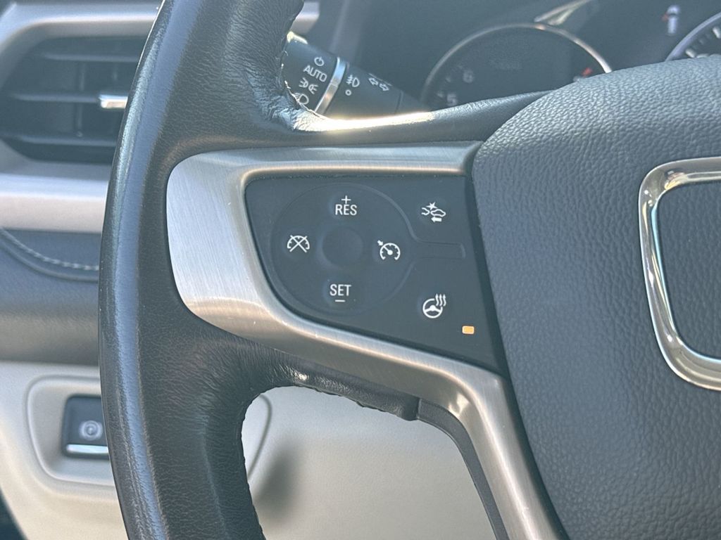 Thumbnail: 2019 GMC Acadia - 29