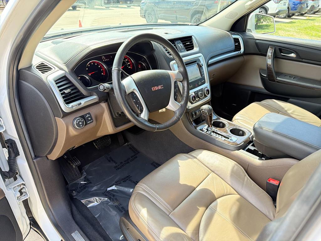 Thumbnail: 2017 GMC Acadia - 2