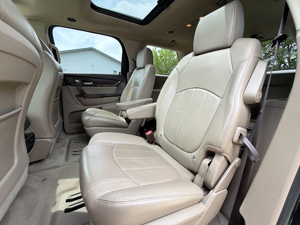 Thumbnail: 2016 GMC Acadia - 24