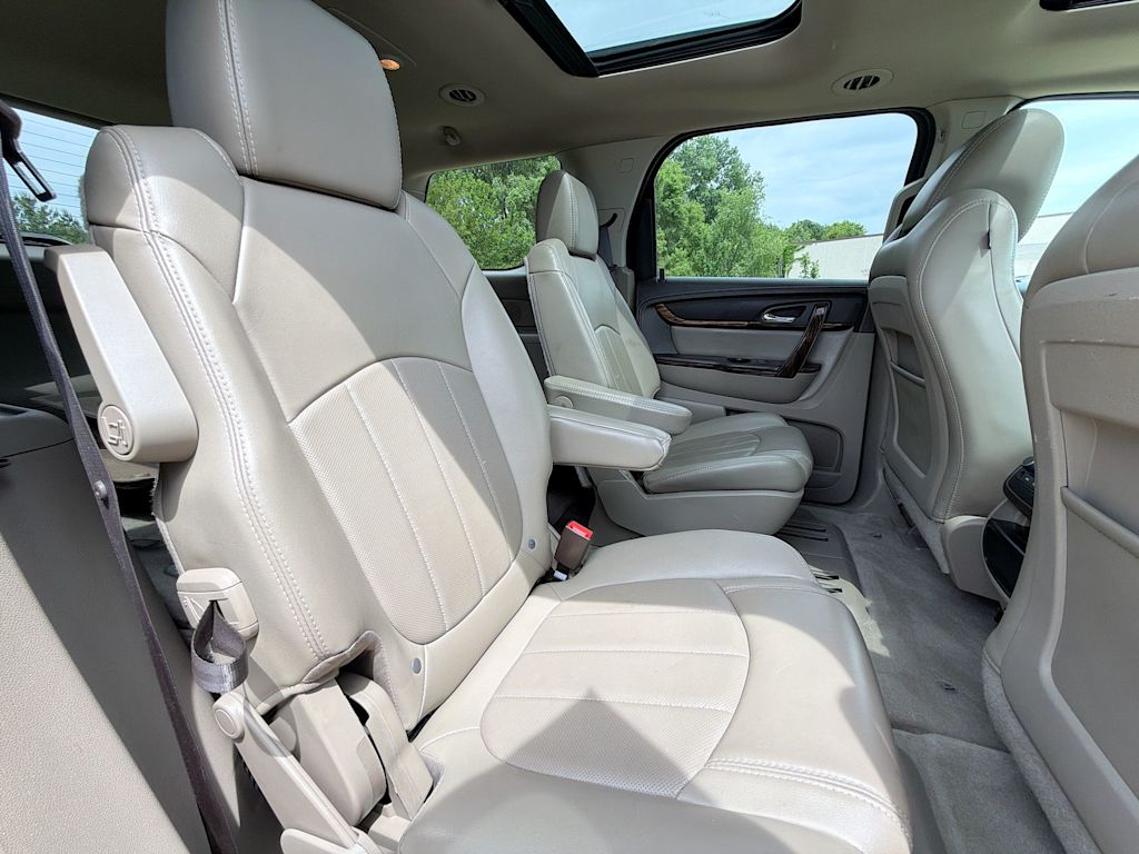 Thumbnail: 2016 GMC Acadia - 25